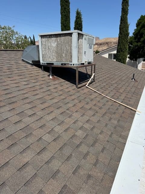 Spectacular Roof Upgrade in La Verkin with New Shingle Installation image
